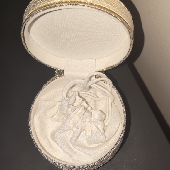 Dior Beige Round CD Embroidered Zip Card Holder - Picture 5 of 7